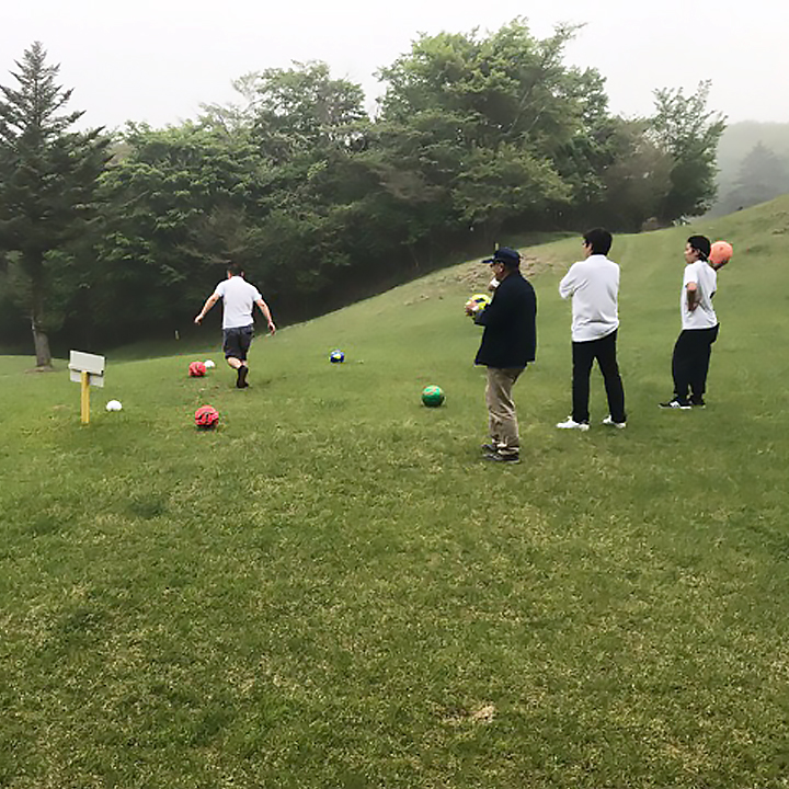 デッキで食事会2